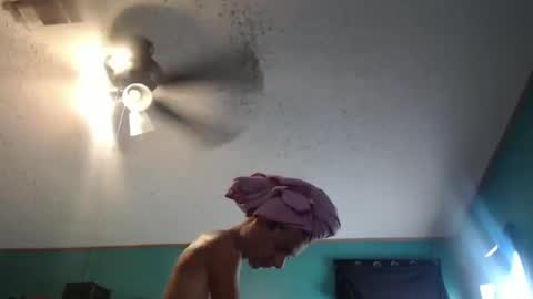 candyshop2024 online show from 09-29-25, 02:33