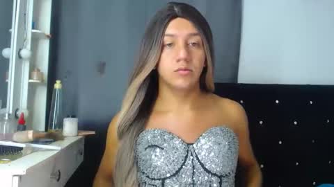 candysofiaxts online show from 11-23-25, 12:54