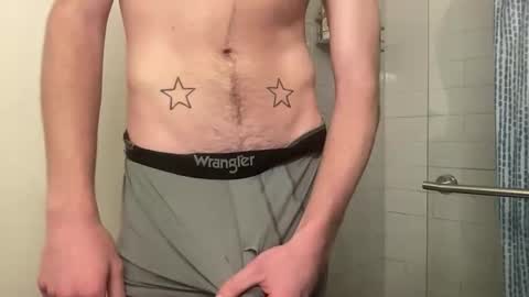 Snapshot of candywh0re2004 chatting on 10-30-25, 04:58 candywh0re2004 online show from 10-30-25, 04:58