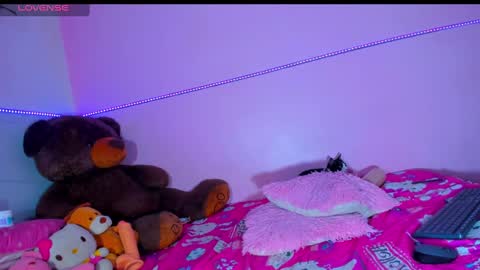 Onika   instagram   canndy888  online show from 12-28-24, 09:51