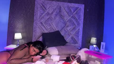 GABRIELA LOPEZ online show from 12-20-25, 04:08