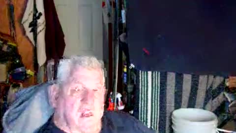 canoelicker69 online show from 01-09-26, 08:10