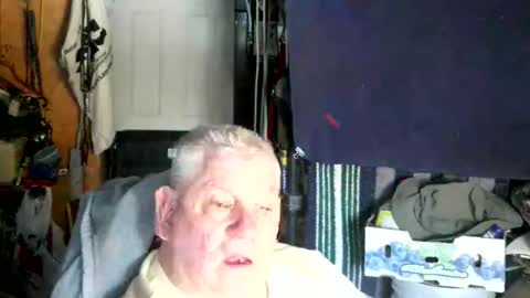 canoelicker69 online show from 02-04-26, 08:03