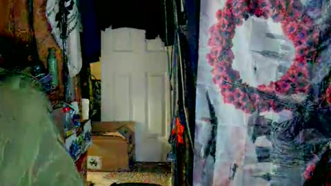 canoelicker69 online show from 04-30-26, 09:19