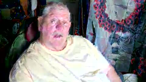 Snapshot of canoelicker69 chatting on 05-17-26, 01:51 canoelicker69 online show from 05-17-26, 01:51