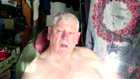 Snapshot of canoelicker69 chatting on 05-21-26, 12:34 canoelicker69 online show from 05-21-26, 12:34