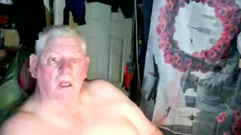 Snapshot of canoelicker69 chatting on 05-28-26, 05:21 canoelicker69 online show from 05-28-26, 05:21