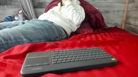 canuk1983 online show from 02-23-25, 02:04