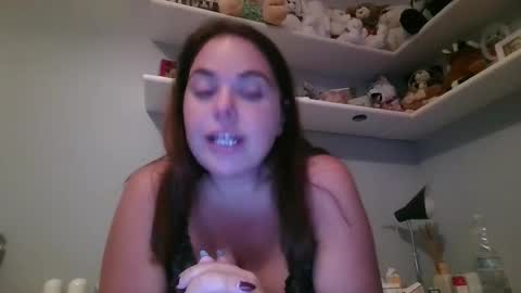 Snapshot of cap1609 chatting on 11-30-25, 07:29 cap1609 online show from 11-30-25, 07:29