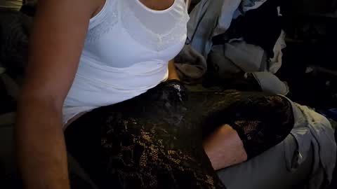 capoo24 online show from 10-08-25, 02:09