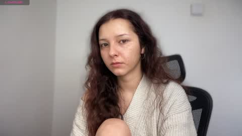 Emma online show from 12-11-24, 12:23