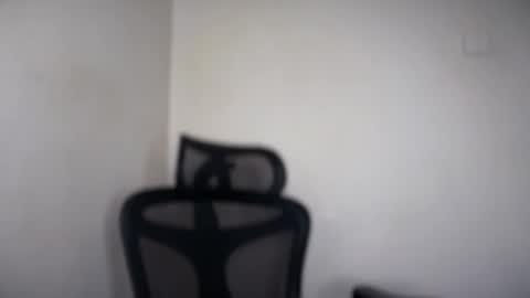 Emma online show from 03-19-26, 07:01