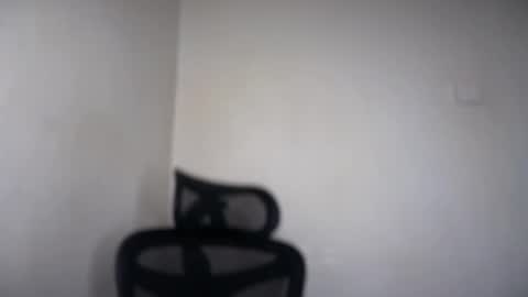 Emma online show from 03-31-26, 05:41