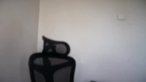 Snapshot of cappuccinokiss chatting on 04-28-26, 06:40 Emma online show from 04-28-26, 06:40