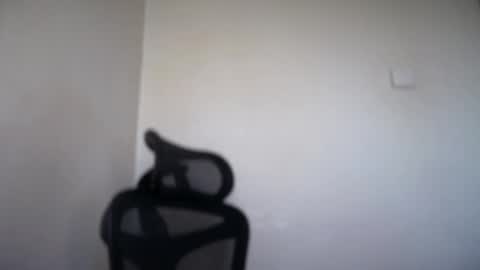 Snapshot of cappuccinokiss chatting on 04-29-26, 05:55 Emma online show from 04-29-26, 05:55