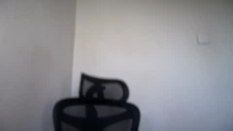 Snapshot of cappuccinokiss chatting on 05-07-26, 05:24 Emma online show from 05-07-26, 05:24