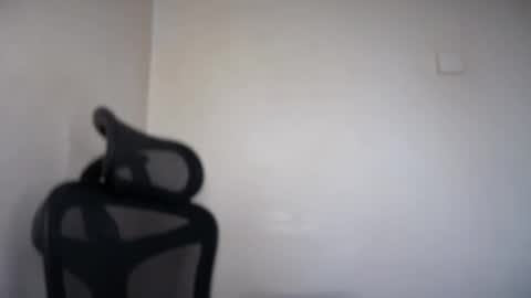 Snapshot of cappuccinokiss chatting on 05-21-26, 06:09 Emma online show from 05-21-26, 06:09