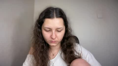 Snapshot of cappuccinokiss chatting on 05-25-26, 02:39 Emma online show from 05-25-26, 02:39