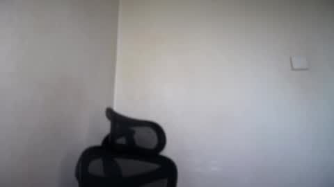 Snapshot of cappuccinokiss chatting on 05-27-26, 06:32 Emma online show from 05-27-26, 06:32