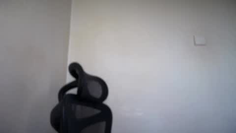 Snapshot of cappuccinokiss chatting on 05-29-26, 06:00 Emma online show from 05-29-26, 06:00