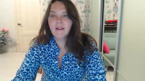 Snapshot of cappuchinno chatting on 11-05-25, 08:09 cappuchinno online show from 11-05-25, 08:09