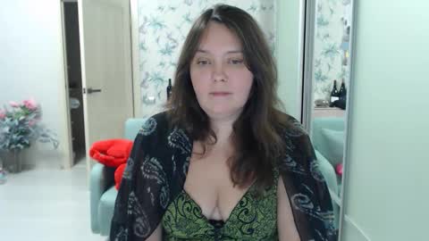 Snapshot of cappuchinno chatting on 12-15-25, 05:50 cappuchinno online show from 12-15-25, 05:50