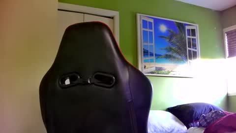 capricorne1965 online show from 12-18-25, 08:37