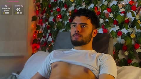 Snapshot of caprywilliams chatting on 12-17-24, 07:18 caprywilliams online show from 12-17-24, 07:18