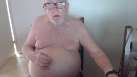 Snapshot of capt5105 chatting on 02-10-25, 02:41 capt5105 online show from 02-10-25, 02:41