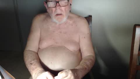 Snapshot of capt5105 chatting on 02-17-25, 11:55 capt5105 online show from 02-17-25, 11:55