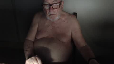 Snapshot of capt5105 chatting on 02-22-25, 12:19 capt5105 online show from 02-22-25, 12:19