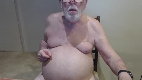 Snapshot of capt5105 chatting on 03-10-25, 10:24 capt5105 online show from 03-10-25, 10:24