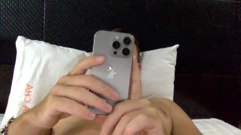 follow my twitter  online show from 11-21-25, 05:39