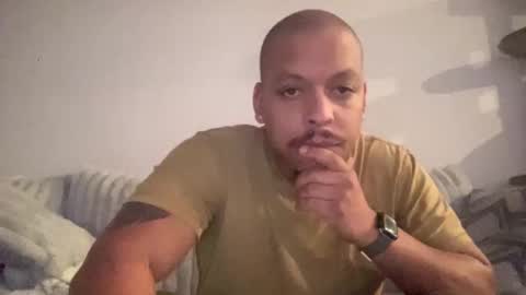 Snapshot of caramelizedzeus chatting on 11-11-25, 11:43 caramelizedzeus online show from 11-11-25, 11:43