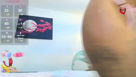 Snapshot of carameloo_06 chatting on 03-11-25, 02:21 carolina online show from 03-11-25, 02:21