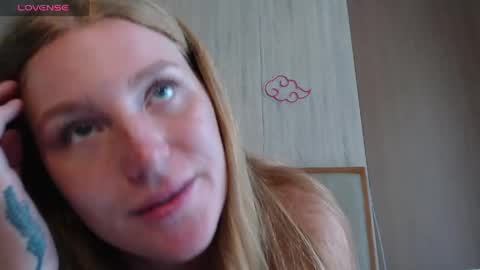 Lana online show from 05-12-26, 03:25