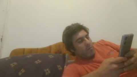 Snapshot of caravibugue chatting on 12-11-24, 06:25 caravibugue online show from 12-11-24, 06:25