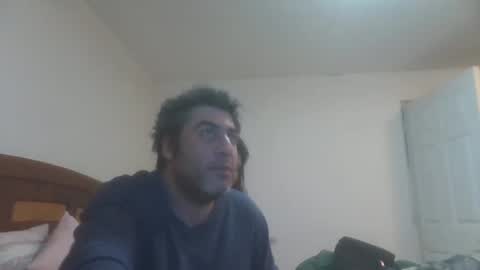 Snapshot of caravibugue chatting on 10-20-25, 08:04 caravibugue online show from 10-20-25, 08:04