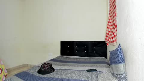 Carlos and Cristian  online show from 01-23-25, 11:36