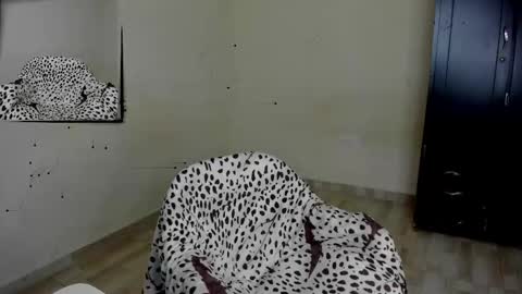 Carlos and Cristian  online show from 01-19-26, 12:14