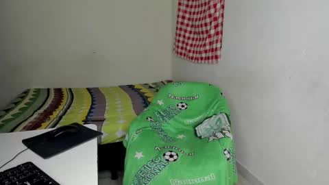 Carlos and Cristian  online show from 03-15-26, 04:07