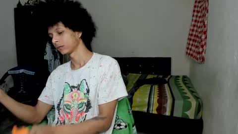 Snapshot of cardrey05 chatting on 05-15-26, 10:50 Carlos and Cristian online show from 05-15-26, 10:50