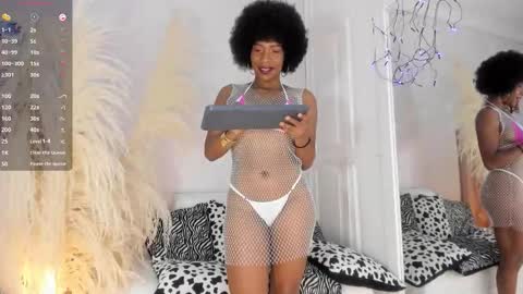 Snapshot of cardykambell chatting on 11-04-25, 04:55 cardykambell online show from 11-04-25, 04:55