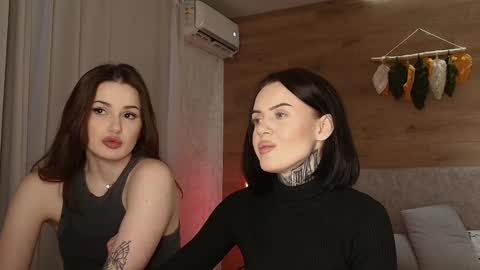 Snapshot of caressyourself chatting on 02-27-25, 08:17 caressyourself online show from 02-27-25, 08:17