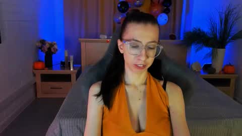 Snapshot of careyjonas chatting on 10-23-25, 05:33 careyjonas online show from 10-23-25, 05:33