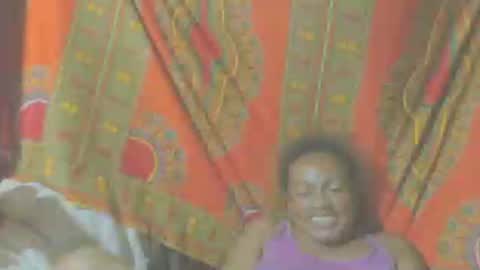 carinesexy69 online show from 12-04-24, 06:39