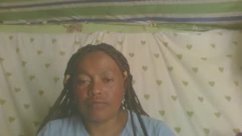 carinesexy69 online show from 09-25-25, 10:19