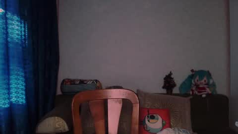 Snapshot of carinfox chatting on 02-12-25, 06:40 Carin online show from 02-12-25, 06:40