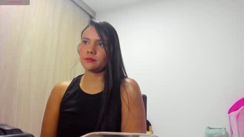 caritodior1 online show from 01-02-25, 10:48