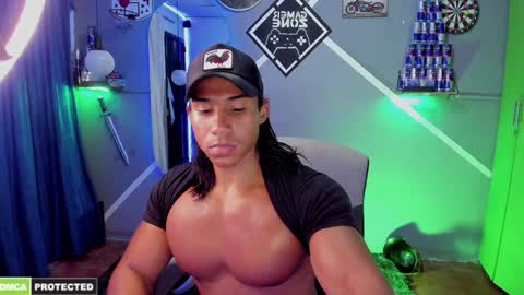 Snapshot of carl_smithh chatting on 01-24-25, 04:59 Carl online show from 01-24-25, 04:59